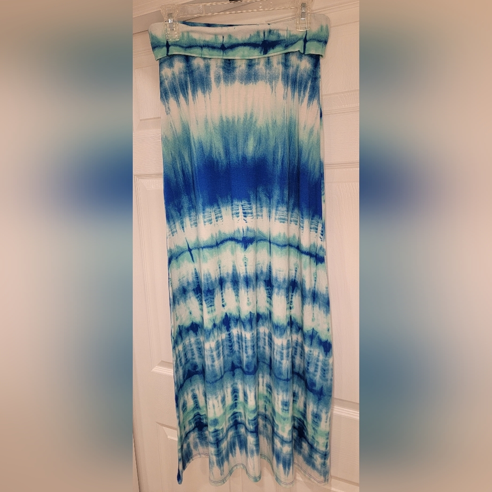 Love, Fire Blue Tie-Dye Maxi Skirt Size Medium